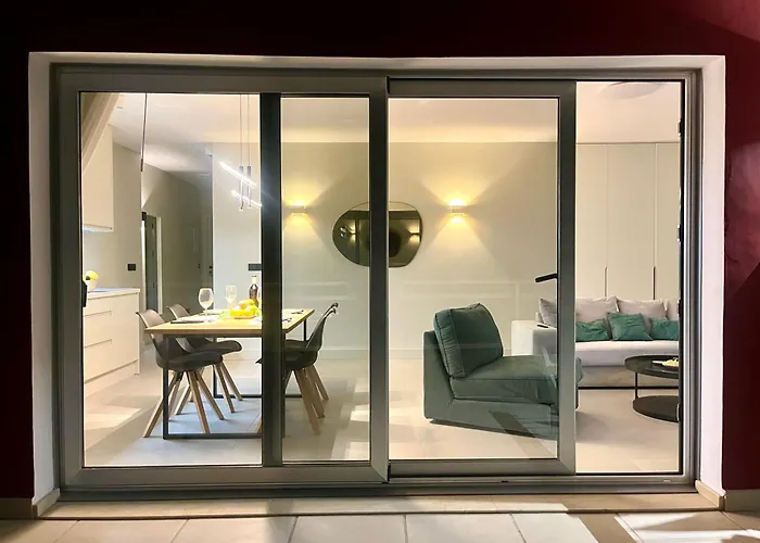 Canteras Vista Del Mar